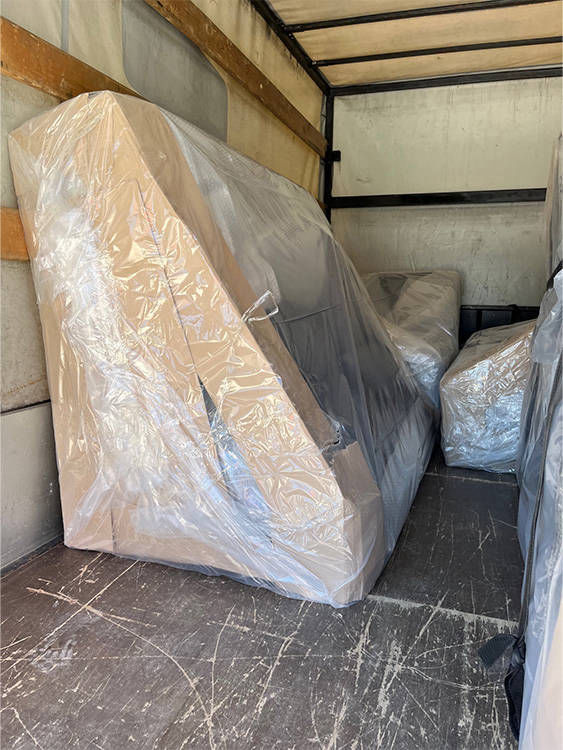 piros7es - szallitas, fuvarozas